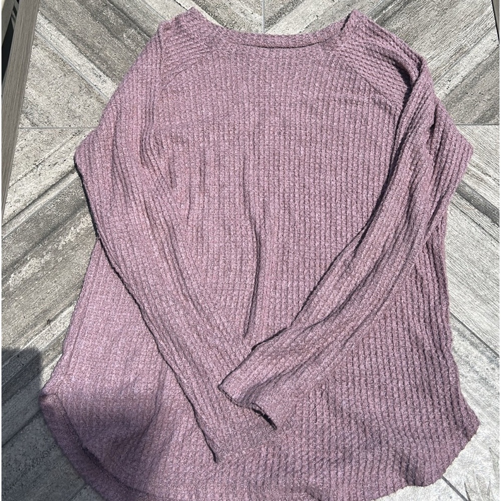 Women’s American eagle lightweight sweater